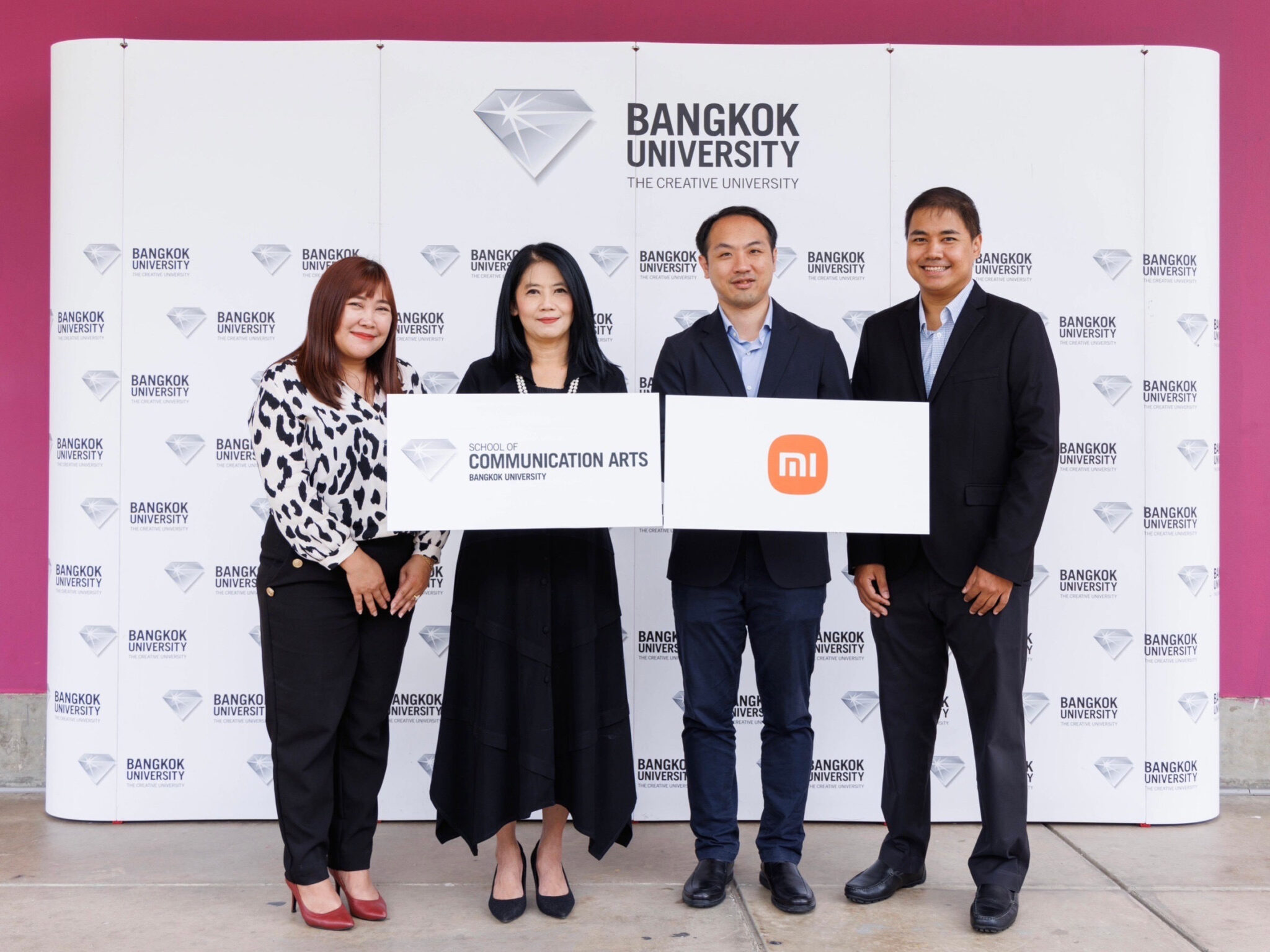 เสียวหมี่ ประเทศไทย จับมือ คณะนิเทศศาสตร์ มหาวิทยาลัยกรุงเทพ  จัดคลาสบรรยายให้ความรู้เทคนิคการถ่ายภาพเชิงสร้างสรรค์  พร้อมจัดการประกวดถ่ายภาพชิงรางวัลผ่านโครงการ “Xiaomi Imagery Award 2023”